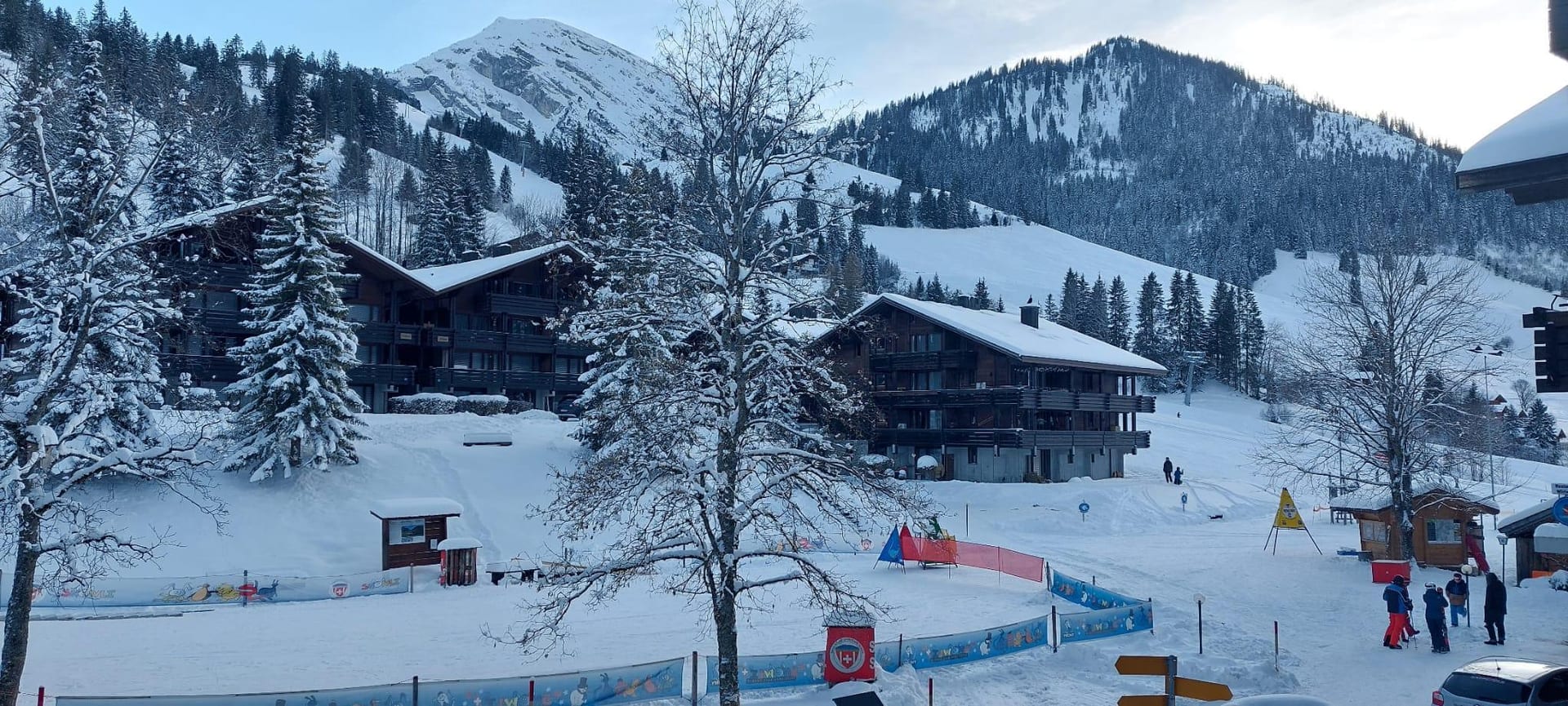 Ausblick vom Balkon im Winter